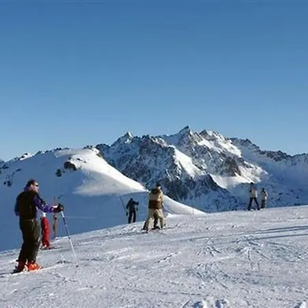 4 Pers Avec Balcon Face Aux Pistes - - Fr-1-404-166 La Mongie